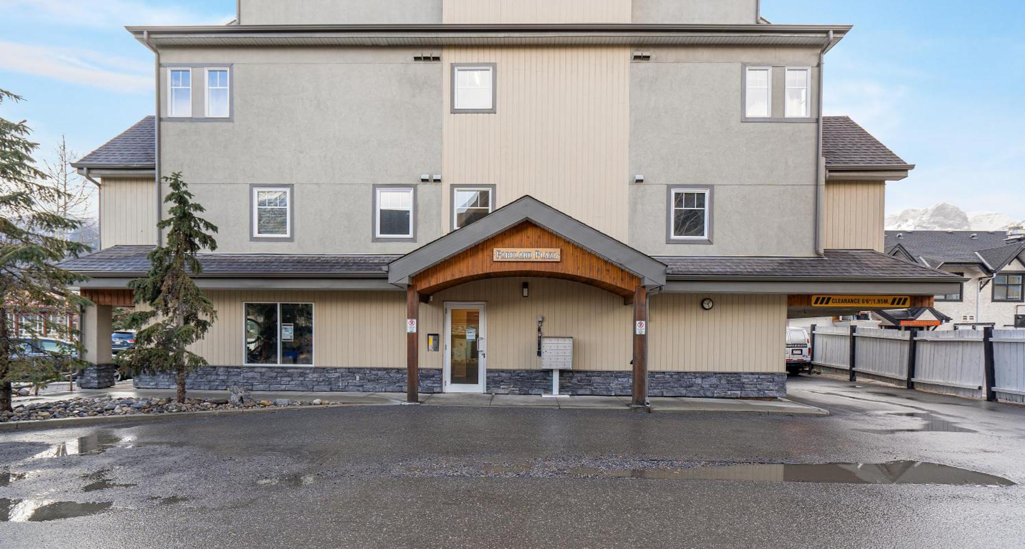Parkland301 Sunlit 2,000 Ft² Penthouse With Mtn View Apartment Canmore Exterior foto