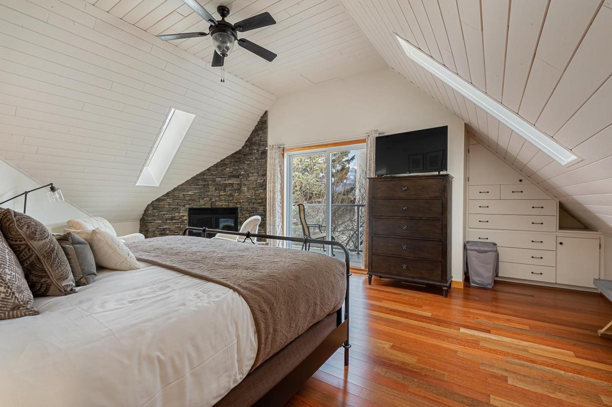Parkland301 Sunlit 2,000 Ft² Penthouse With Mtn View Apartment Canmore Exterior foto